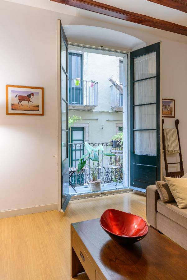 Apg Mercaders 6 Girona Luaran gambar
